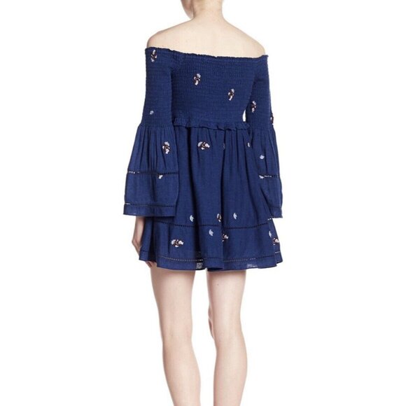 NWT Free People Counting Daisies Navy Blue Smocked Embroidered Mini Dress Small - Picture 2 of 12